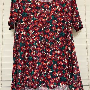Lularoe top